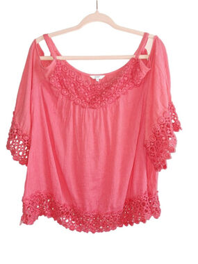 Crown & Ivy coral Pink feminine cold shoulder crochet cottage core Blouse XL